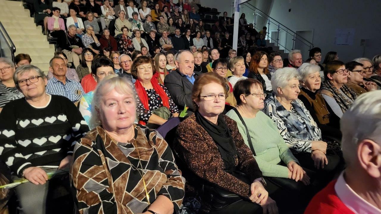 koncert z okazji dnia kobiet