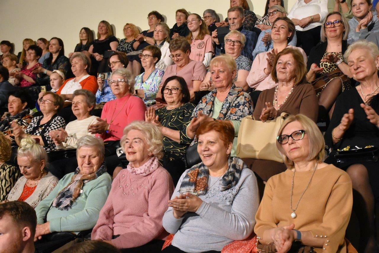 koncert z okazji dnia kobiet